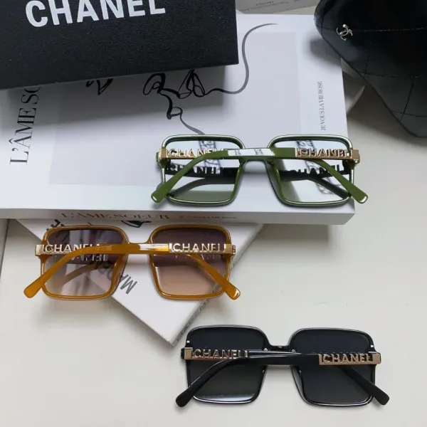 CHANEL( シャネル) サングラス 2475