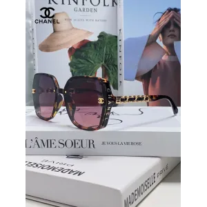 CHANEL( シャネル) サングラス 2475