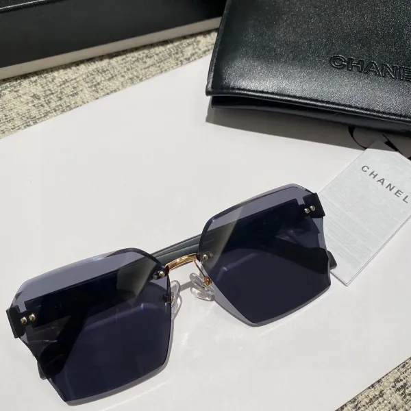 CHANEL(シャネル) サングラス