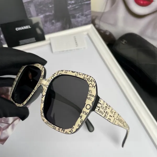 CHANEL( シャネル ) サングラス