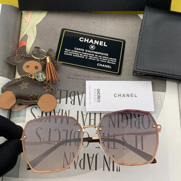 CHANEL( シャネル) サングラス