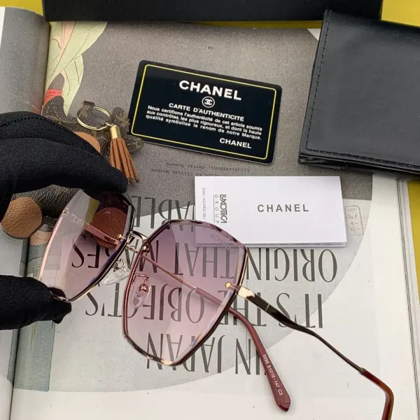 CHANEL( シャネル) サングラス