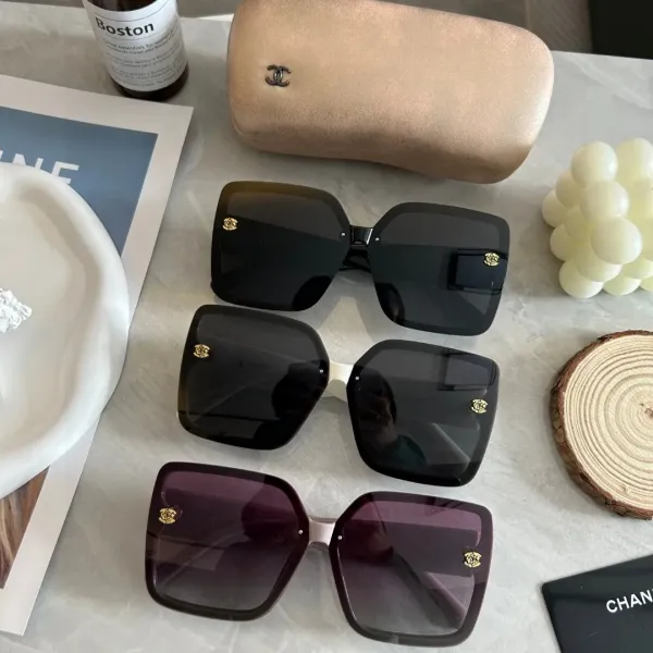 CHANEL( シャネル) サングラス