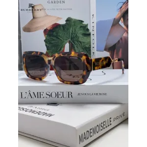 BURBERRY(バーバリー) サングラス 241014 BURBERRY(バーバリー) サングラス 241014