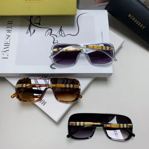 BURBERRY(バーバリー) サングラス  241014