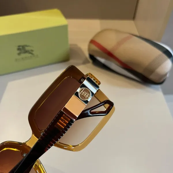 BURBERRY(バーバリー) サングラス