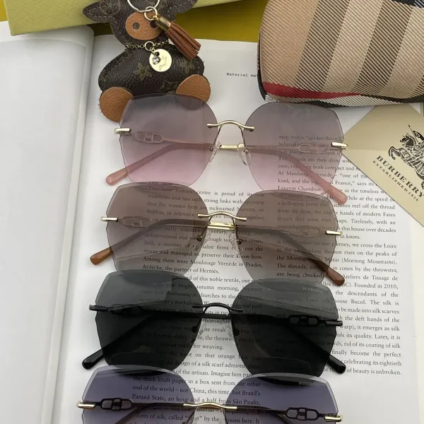 BURBERRY(バーバリー) サングラス
