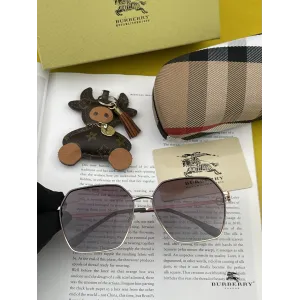 BURBERRY(バーバリー) サングラス BURBERRY(バーバリー) サングラス