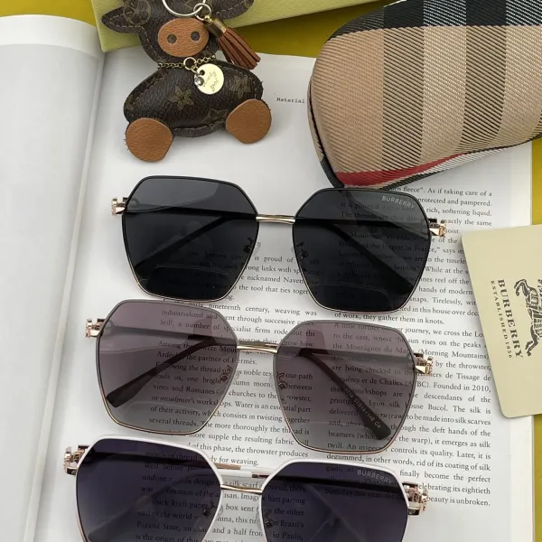 BURBERRY(バーバリー) サングラス