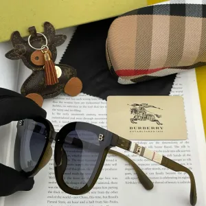 BURBERRY(バーバリー) サングラス BURBERRY(バーバリー) サングラス