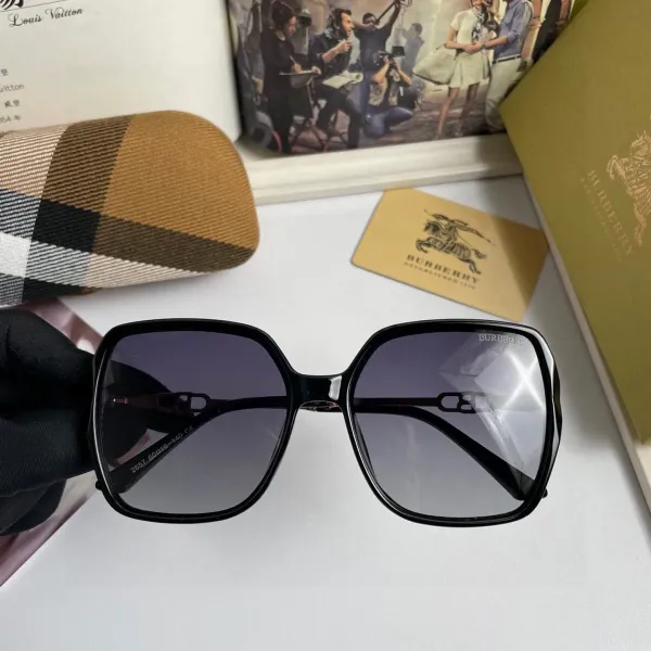 BURBERRY(バーバリー) サングラス