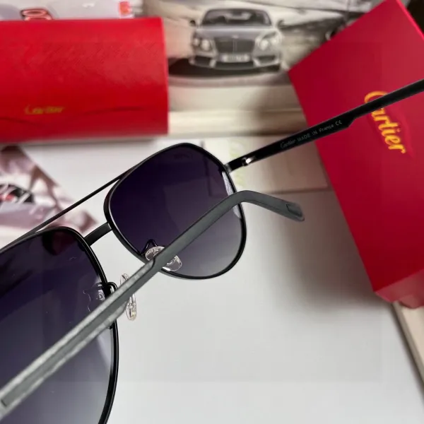 CARTIER( カルティエ) サングラス 24705